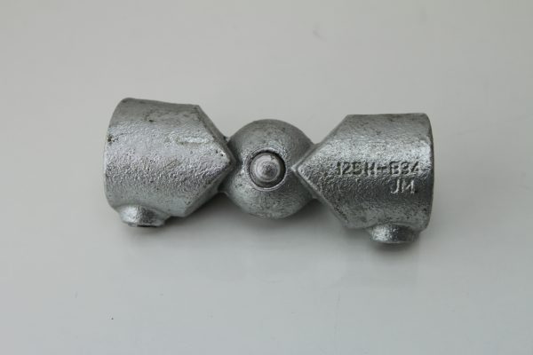 מחבר מתכת מתכוונן