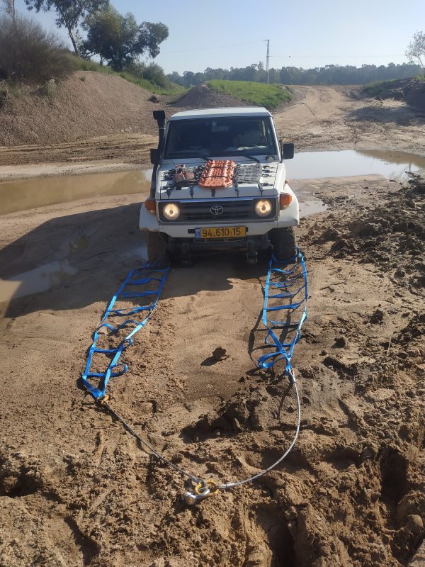 ערכת חילוץ עצמי סולם לרכבי שטח