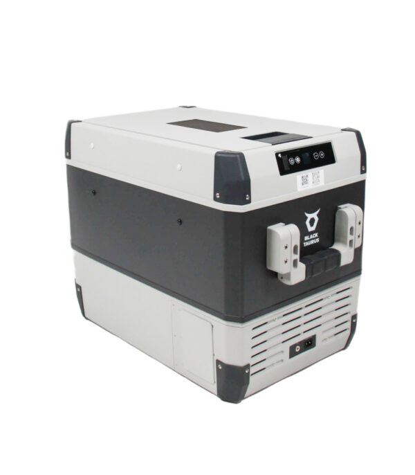 מקרר לרכב Black Taurus Fridge Classic Plus 45L